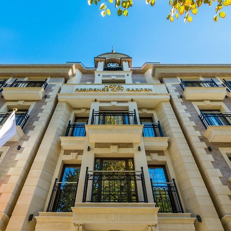 Residence City Garden - Certificate Of Excellence Top 10 Best Five-Stars City Hotels For 2024 Awarded By Htif Plovdiv Bagian luar foto