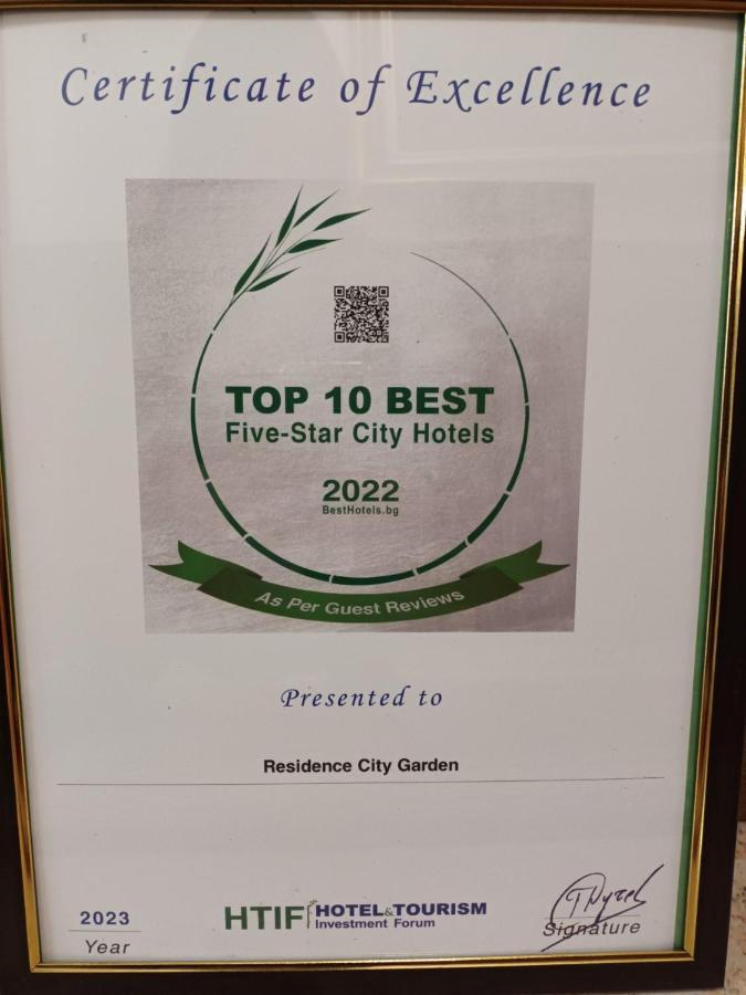 Residence City Garden - Certificate Of Excellence Top 10 Best Five-Stars City Hotels For 2024 Awarded By Htif Plovdiv Bagian luar foto